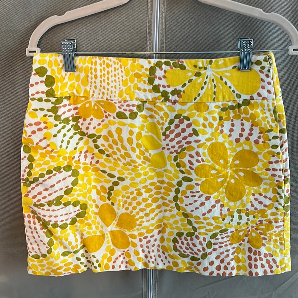 J. Crew Yellow/Green Modern Floral Print, Pockets - Size 2